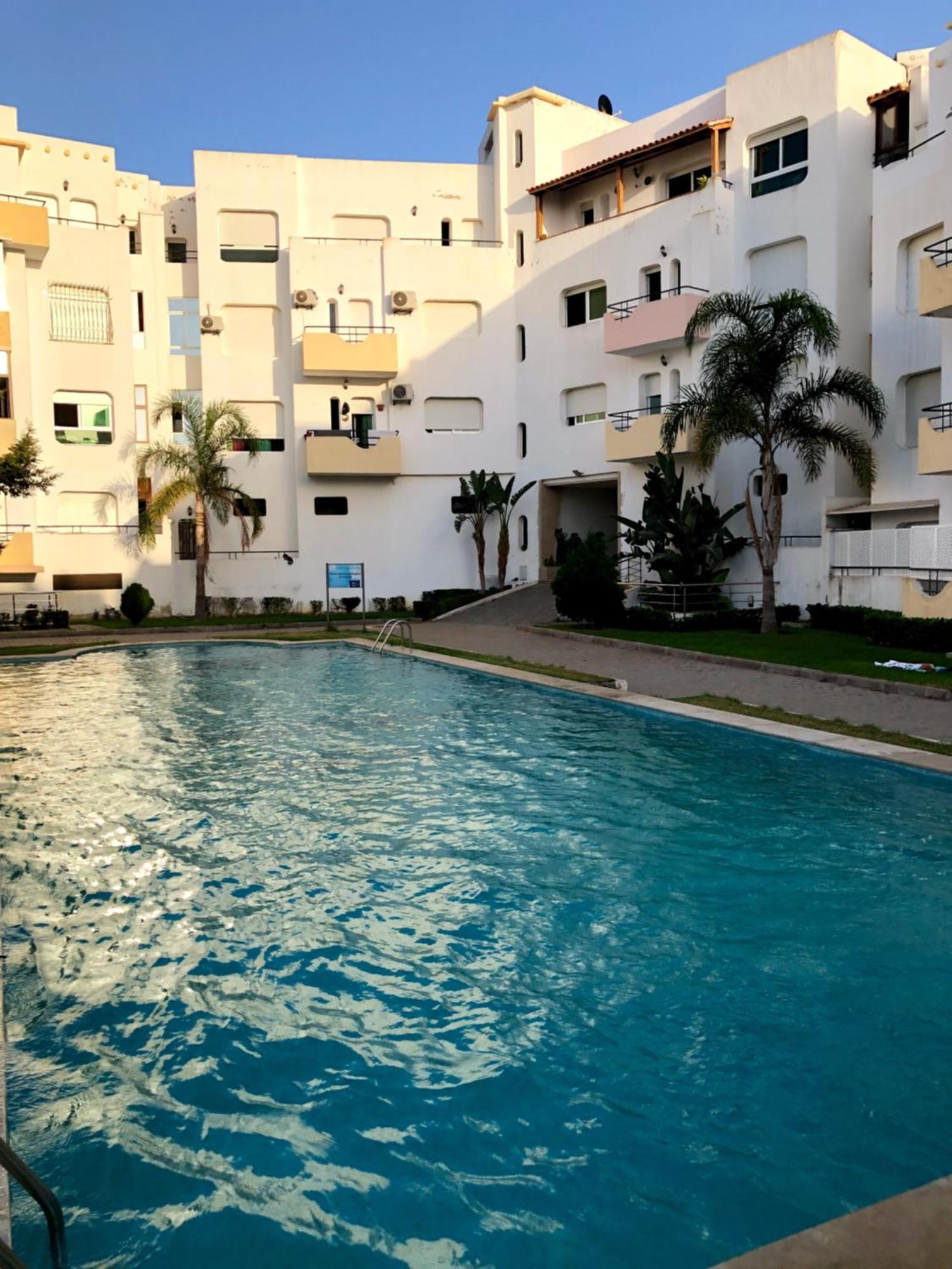 Fantastique Avec Piscine Sur La M2